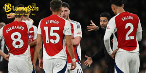 Ngăn Liverpool vô địch sớm chừng nào hay chừng ấy là điều Arsenal đang cố, nhưng họ còn áp lực từ mặt trận Cúp C1